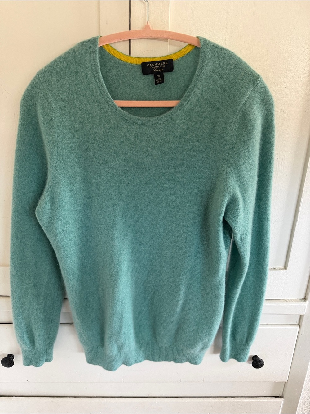 Luxury Cashmere Crewneck Sweater - Seafoam Green